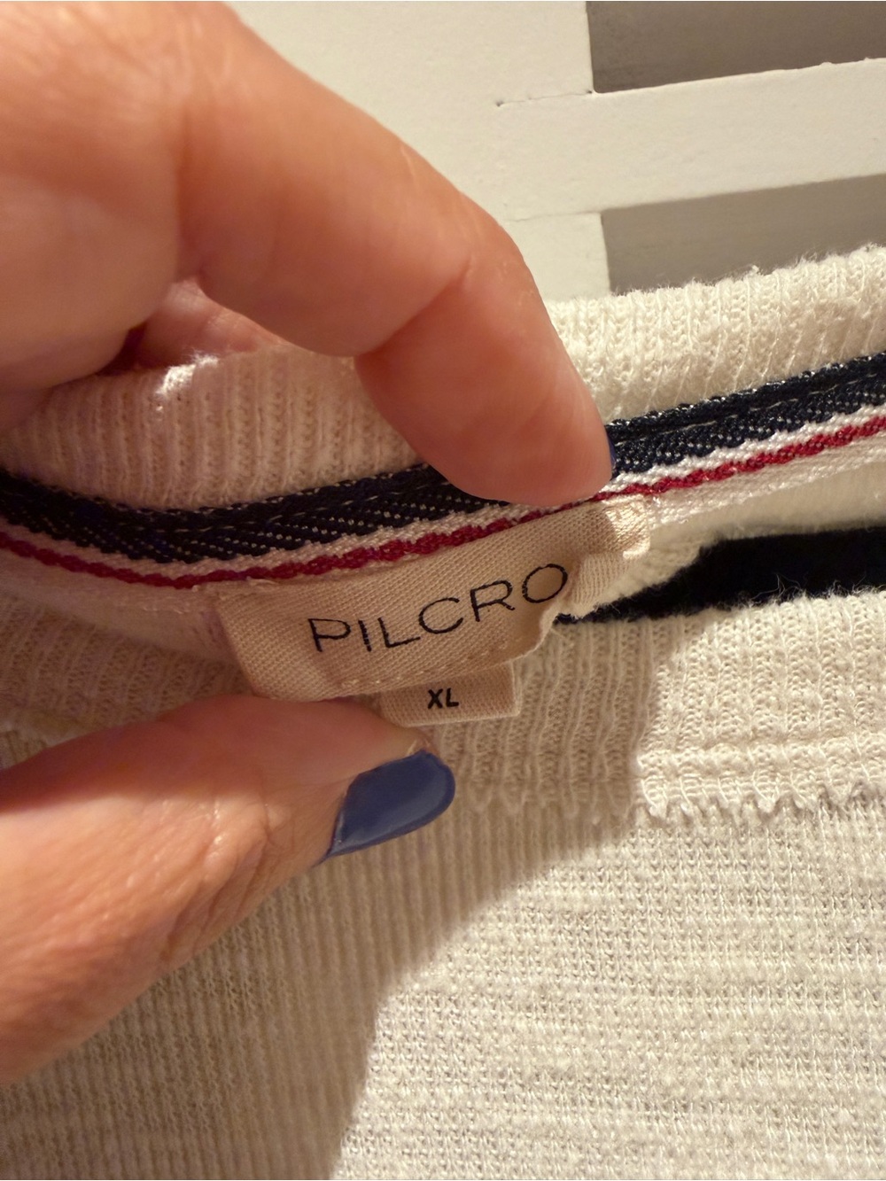 Pilcro Ruffle Raglan thermal Long-Sleeve top - Picture 4 of 4